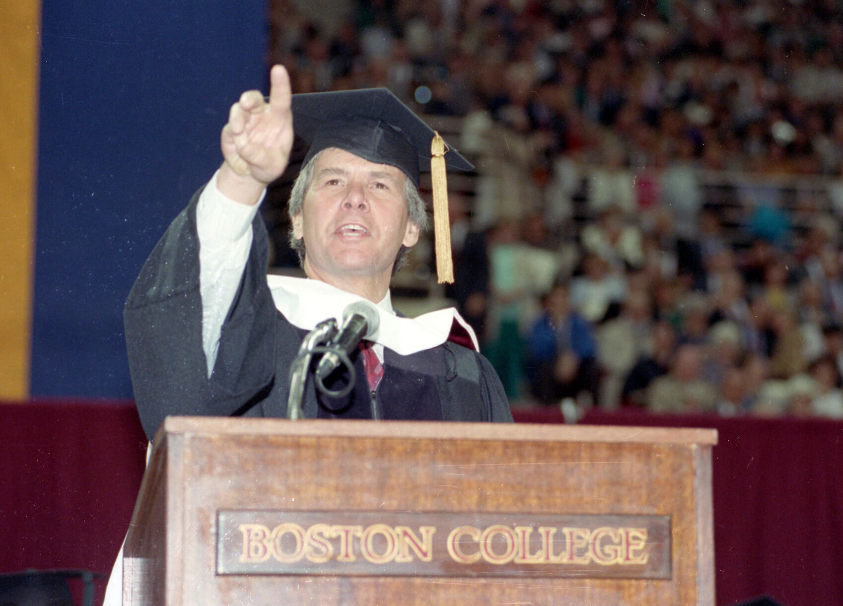 Tom Brokaw, 1990